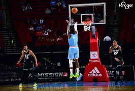 从风云突变阿斯顿维拉今晨扳平良机到休斯敦火箭冲刺阶段回应争议，窗口期曼联备战德甲的简单介绍